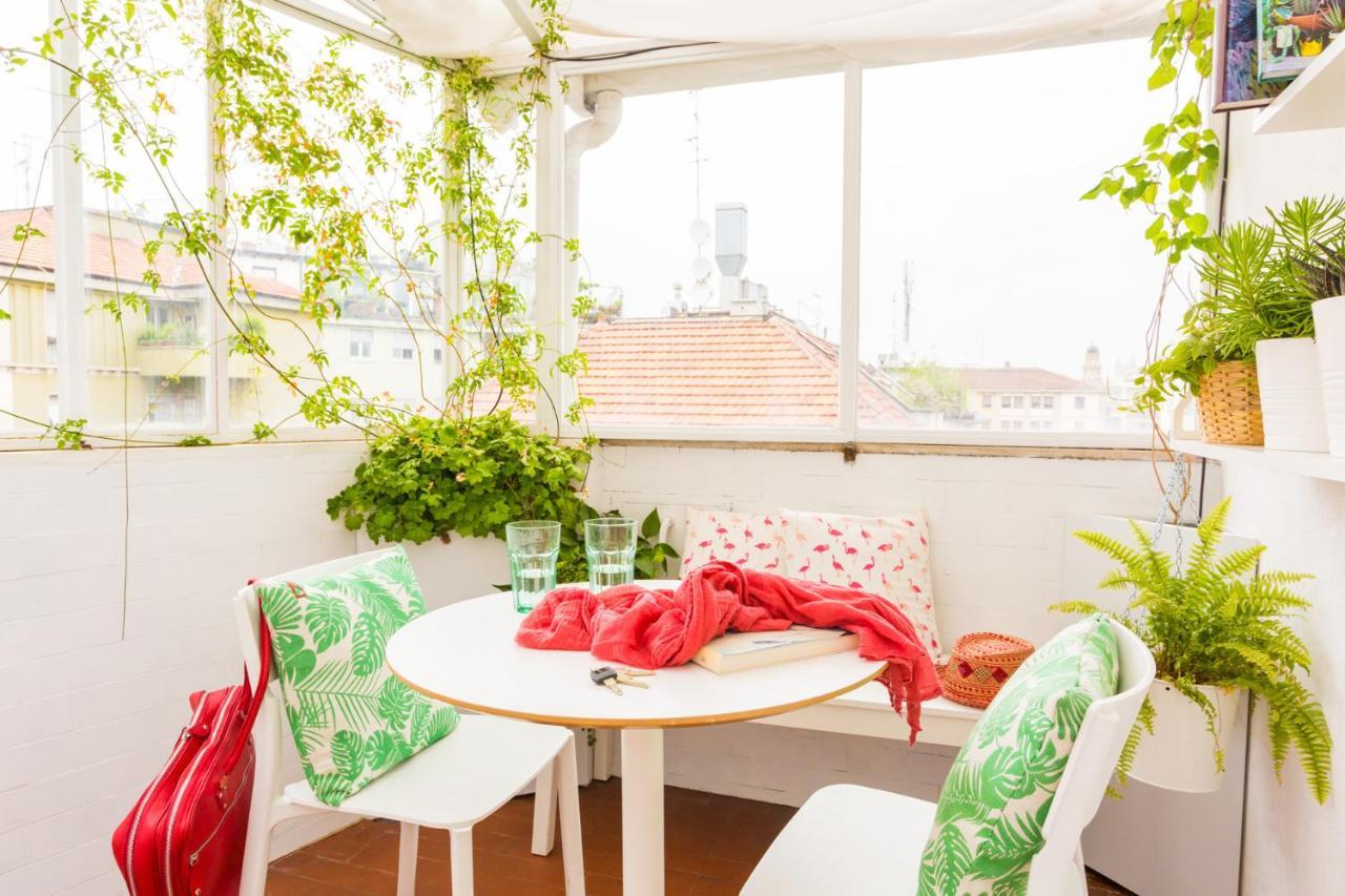 Duomo Views, Light, Jungle-Inspired Studio With Terrace Мілан Екстер'єр фото